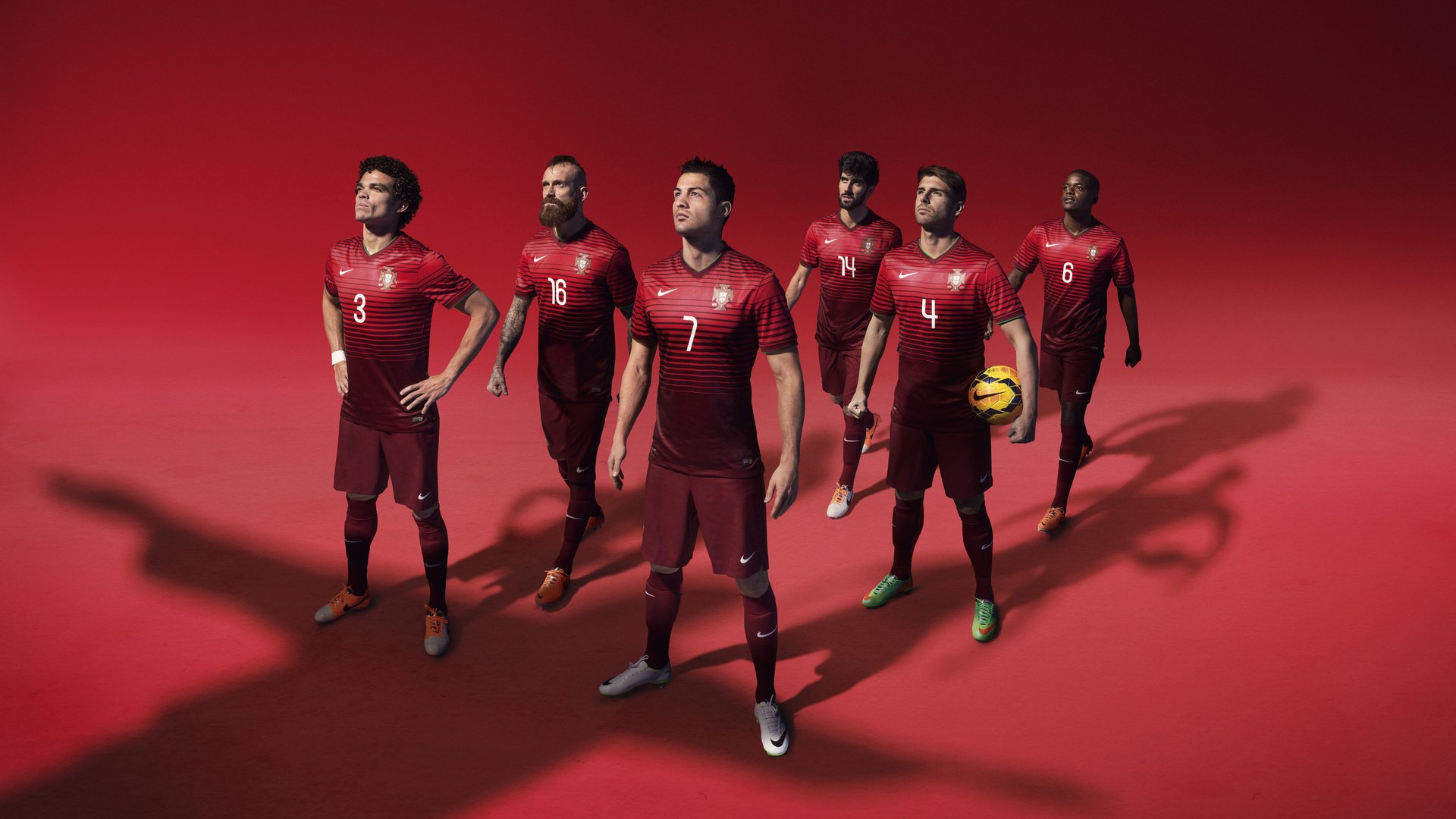 开云体育APP-欧冠“星光璀璨”：年度最闪耀球员盘点，欧冠星耀球员有哪些